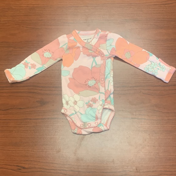 Carter’s long sleeve tee onesie bundle (2) - Picture 10 of 15